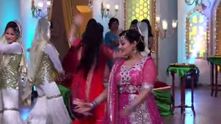 رقص نجما در سریال قبول میکنم