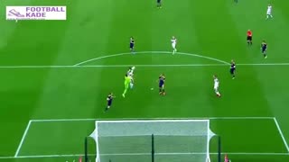 عجیب ترین سیو ها و نجات دروازه ها توسط بازیکنان در فوتبال