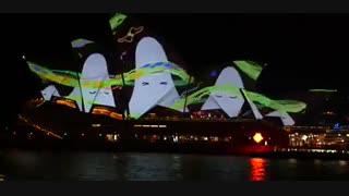 Sydney Opera House- Lighting The Sails 2015- Living Mural-1