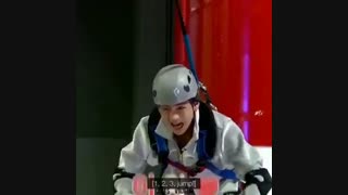 BTS fun moment  وقتی تهیونگ میترسه :)))))!!!