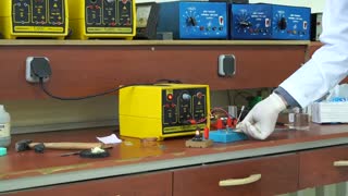 آموزش علوم هفتم.فلز و نافلز