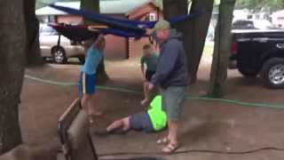 خنده دارترین لحظات فان کودکان