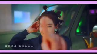 موزیک ویدیو Victoria عضو Fx بنام"Up to Me"