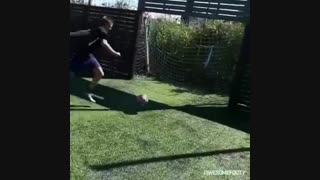 اصل اول در ورزش رعایت احتیاط و سلامتیه، مواظب خودتون باشید.