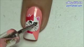 manicure-1042 - طراحی ناخن با لاک گلبهی و طرح گربه ملوس