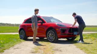 2020 Porsche Macan Turbo Review // Too Fast, Too Serious