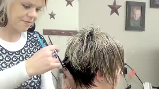 آموزش مدل مو کوتاه نامتقارن- مومیس مرجع و مشاور مو