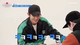 قسمت هشتم از فصل سوم برنامه Heart for you با حضور سوهو همراه با زیرنویس فارسی-720p