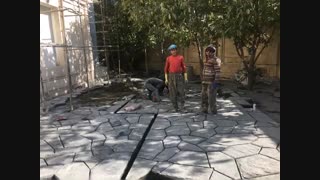 اجرای سنگ مالون سنگ لاشه نصب کف فرش محوطه سازی ویلا باغ 09124026545