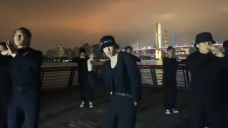 دنس پرکتیس آهنگ Lit لی / ییشینگ اکسو lay zhang EXO