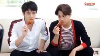 غذا خوردنشونم کاپلیه -_- سکای - سهون - کای - اکسو - sekai - sehun - kai - exo
