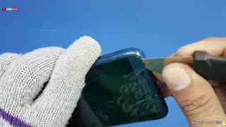 Honor 9 Lite Broken Screen Replacement __ How To Replace Broken Screen _ Fixing a Cracked Screen ( 720 X 720 )