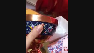 تعویض محصول  به وسیله تلفیق هنر و ارسال محصول بی کیفیت