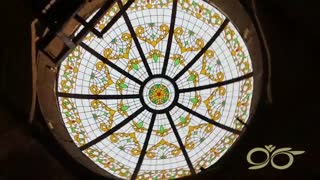 گنبد شیشه ای سلفچگان - ساخته شده با شیشه های تزئینی استین گلس