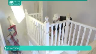 آموزش رنگ آمیزی ساختمان و نرده های چوبی راه پله