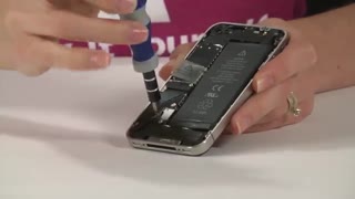 آموزش تعویض باتری آیفون iPhone 4S-امداد موبایل
