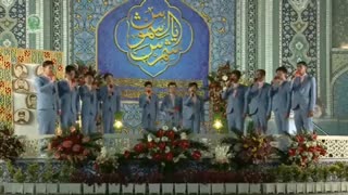 اجرای سرود شاه خراسان توسط گروه سرود نوجوانان افغانی در حرم رضوی