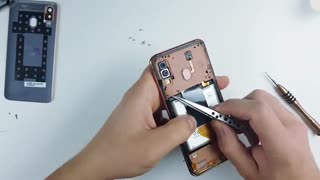 تعویض باتری سامسونگ Samsung Galaxy A20 - امداد موبایل