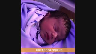 دیاکو جان متولد شده با زایمان سزارین