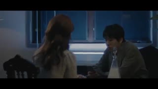 موزیک ویدیو زیبای اهنگ insensible لی هونگ کی با بازیه پارک شین هه