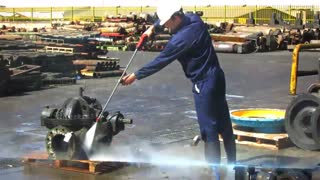 شرکت ابراهیم ارائه دهنده دستگاه های نظافت صنعتی مکانیزه