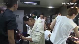 سوپرایز jungkook برایِ تولدش. اوایلِ دبیوتِ BTS  با زیرنویس فارسی *منبع و لینک دانلود ساب:توضیحات*