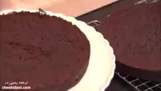 اموزش درست کردن کیک انار و شکلات