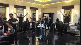 آرایشگاه مردانه جلفا 09123019243