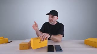 آنباکسینگ گوشی Realme 7 و Realme 7 pro