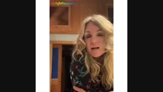 منم مامان اینجوری موخاممممممممم.-.