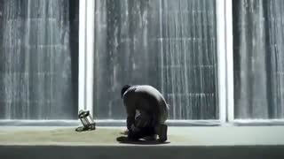 《BTS:《Fake Loveبا زیرنویس چسبیده