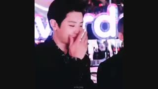 وقتی که چانیول جلوی دوربین خجالت میکشه