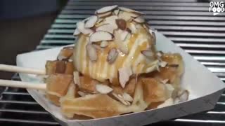 فروشگاه وافلهای خوشمزه که مملو از جمعیت است - غذای خیابانی کره جنوبی