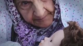 هنوز لالایی به آخر نرسیده به خواب رفته بود