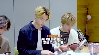 آنباکسینگ آلبوم RESONANCR PT.1 ورژن Future توسط اعضای انسیتی یو~