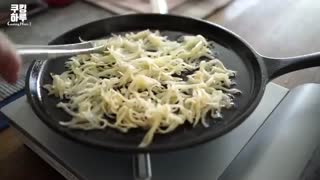 طرز تهیه هات داگ سیب زمینی به سبک کره جنوبی