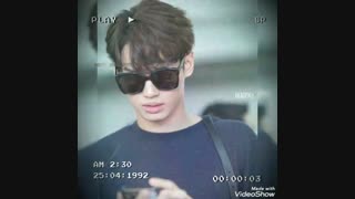 وین متاوین در جشن فارغ‌التحصیلی دوستان