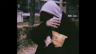 فالو کنید *کپشن*