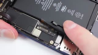 کالبد شکافی و بررسی تعمیر پذیری ِآیفون‌های 12