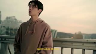 کاور آهنگ COMTHRU از TAEYANG عضو گروه SF9