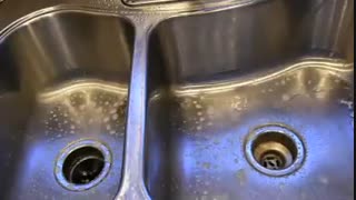 تمیز کردن سینک ظرفشویی