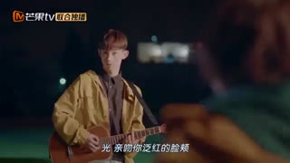 هیچ چیز مهم تر از عشق نیست