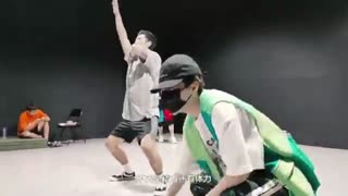 پشت صحنه ی مسکد دنس کینگ لیو یوشین ( ناتی اگ)