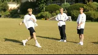 سیزنز گریتینگ ۲۰۱۷ بی تی اس ( زیرنویس فارسی) bts Season's greeting 2017