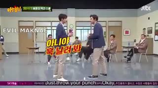 وقتی اکسو خبیث میشه exo :|