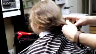 هیرکات تخصصی کودکان در آرایشگاه مردانه داماد تهران