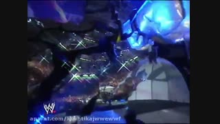 مسابقه براک لزنر و رندی اورتون در شو اسمکدان  2002