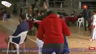 شش قهرمان و نصفی قسمت 13