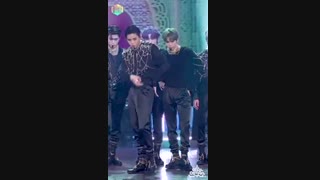 اجرای زنده ی mack a wish از nctu