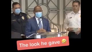 اگه تونستی اینو ببینی و نخندی